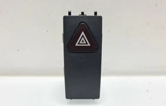 Mercedes-Benz E W212 Hazard light switch 2129052500