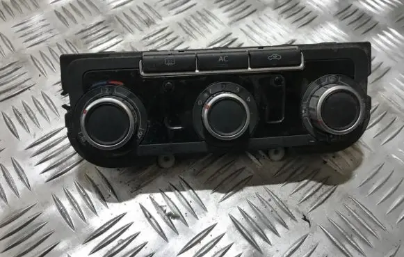 Volkswagen Golf VI Climate control unit 3c8907336ab 5hb009751-20