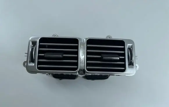 Land Rover Range Rover L405 Rear air vent grill CK52014A22AA