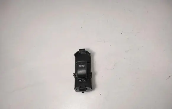 Lexus IS 220D-250-350 Electric window control switch 84030 513282