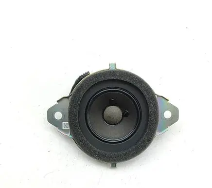 Toyota GR 86 Panel speaker SU00310135