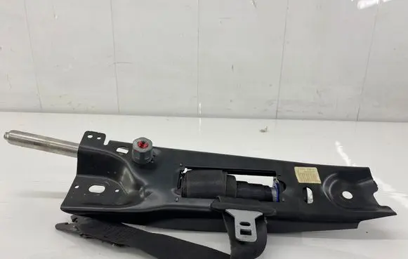 Volvo S80 Front seatbelt 6041213
