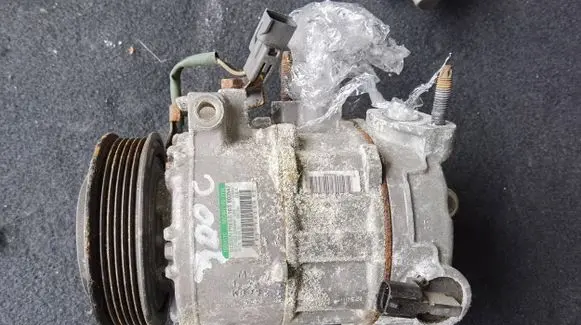 Chrysler 300C Air conditioning (A/C) compressor (pump) MC4471607104 7SBH17C 10S003547