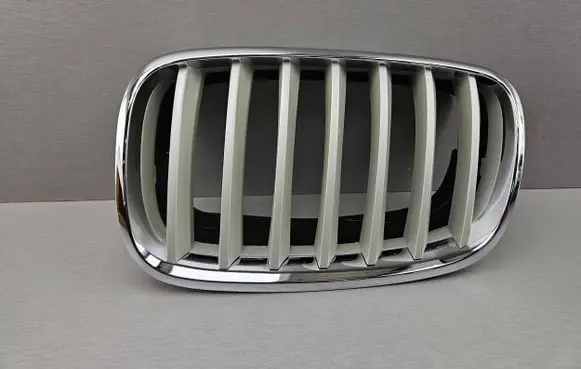 BMW X5 E70 Front bumper upper radiator grill 7185223 51137185223