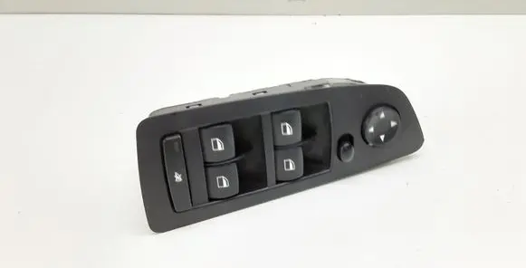 BMW 1 E81 E87 Electric window control switch 9155496