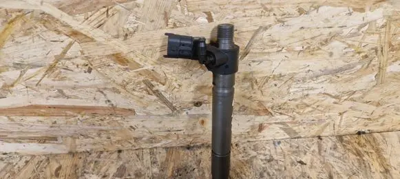 Land Rover Evoque I Fuel injector 0445116043