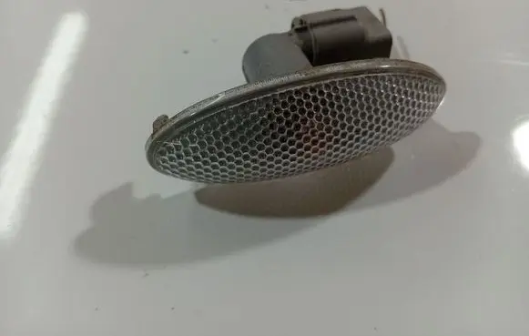 Toyota Yaris Front fender indicator light 817300D032 81730-0D032