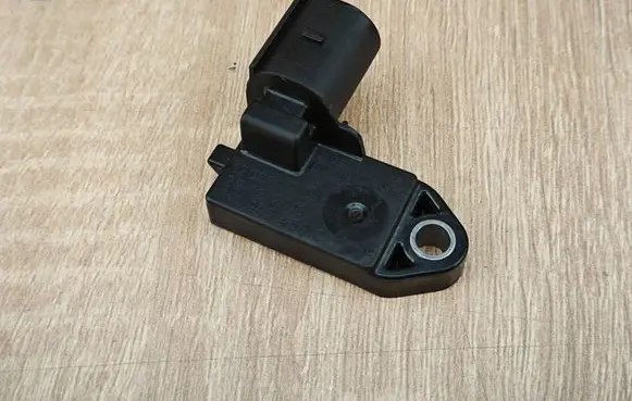 Audi A4 S4 B9 Master brake cylinder 1K0945459C