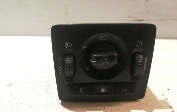 Volvo S40 Light switch 30669736