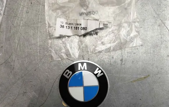 BMW 3 E36 Manufacturer badge logo/emblem 36131181080 36131117648 1181080