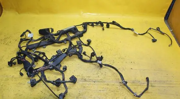 Mercedes-Benz E W212 Engine installation wiring loom A2721590125