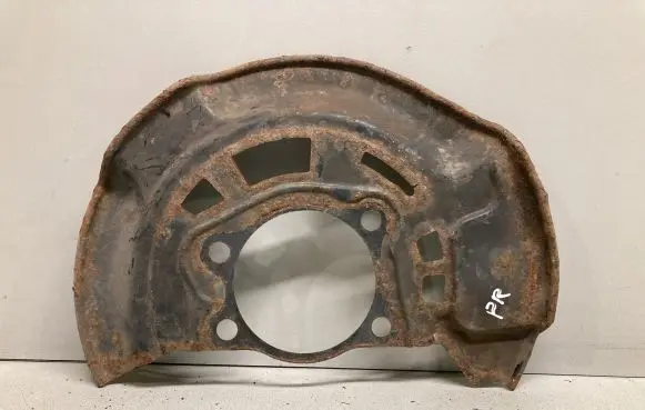 Toyota RAV 4 (XA30) Front brake disc dust cover plate 