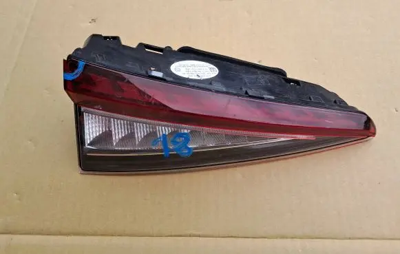 Skoda Enyaq iV Rear/tail lights 5LE945307B 858900S000