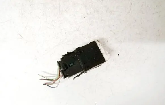 Volkswagen Transporter - Caravelle T5 Hazard light switch 6y0953235