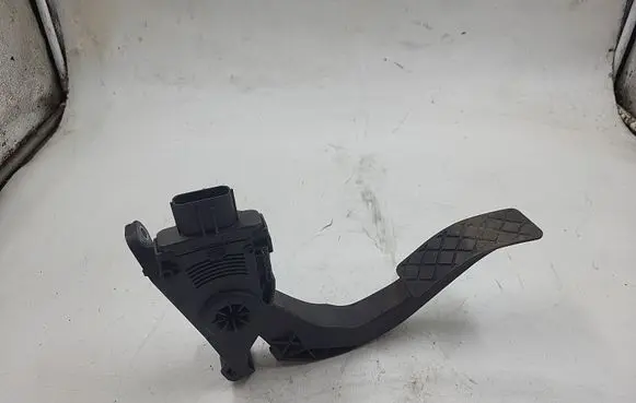 Audi A4 S4 B8 8K Accelerator throttle pedal 8K1721523 6PV00950500 23052008