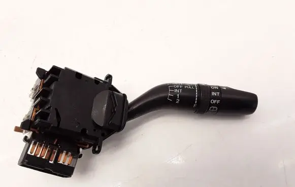Ford Maverick Wiper control stalk 17B122