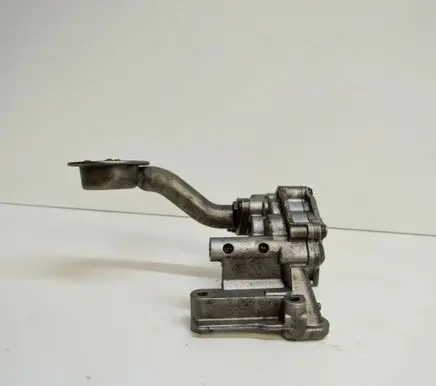 Volkswagen Golf V Oil pump 03G115105