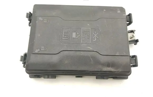 Chevrolet Corvette C7 Fuse box set