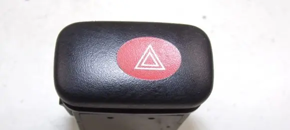 KIA Clarus Hazard light switch