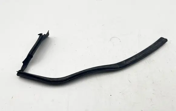 Mercedes-Benz E W212 Engine compartment rubber A2126280598