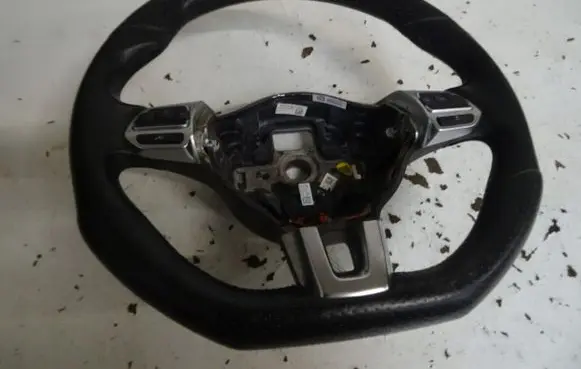 Volkswagen Scirocco Steering wheel 1K8419091T