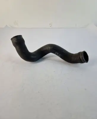 Volkswagen PASSAT B5 Intercooler hose/pipe 058145856K