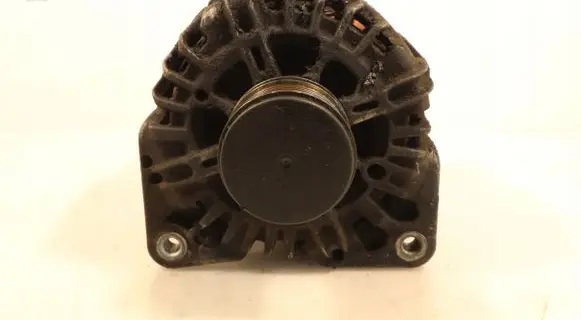 Renault Fluence Generator/alternator 231000026R
