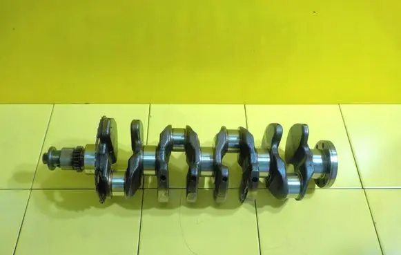 Suzuki Grand Vitara II Crankshaft NOMINALNY