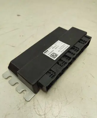 BMW X7 G07 Suspension control unit/module 8852873 182618