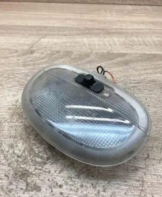 Ford Mondeo Mk III Rear seat light XS4113776BA USED