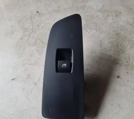 BMW 1 E81 E87 Electric window control switch 6935534 15979800