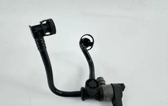 BMW 1 F20 F21 Turbo solenoid valve 7636155