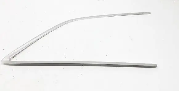 Audi Q7 4L Rear side glass trim 