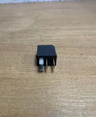 Mercedes-Benz A W168 Other relay 4RA00781300 F4603