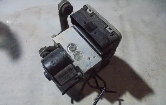 BMW X3 F25 ABS Pump 6850574