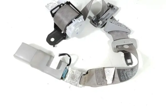 Lexus GS 300 350 430 450H Middle seatbelt (rear) 73470-30020