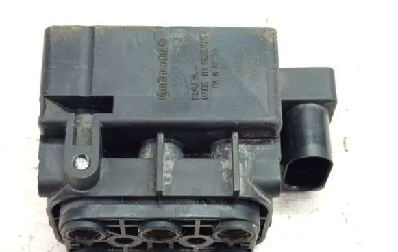 Porsche Cayenne (92A) Air suspension valve block 15152400272 159488 100225