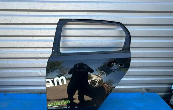 Volkswagen Up Rear door 1S4833311E