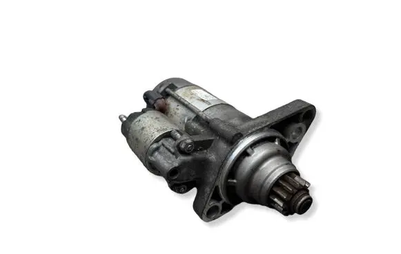 Volkswagen Golf Sportsvan Starter motor 02Z911024B
