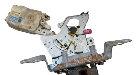 Nissan Pathfinder R51 Tailgate window lock/catch/latch 90550EA500