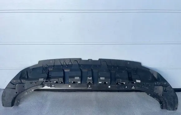 Audi Q8 Front bumper skid plate/under tray 4M8807611F