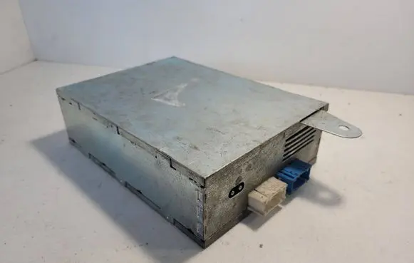 BMW 5 E39 GPS navigation control unit/module 6911221 037138052 013780