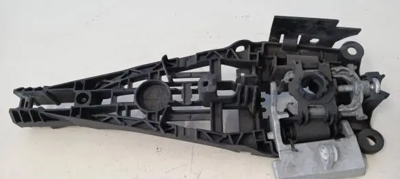 Front door exterior handle/bracket