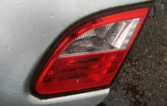 Chrysler Sebring (ST-22 - JR) Tailgate rear/tail lights