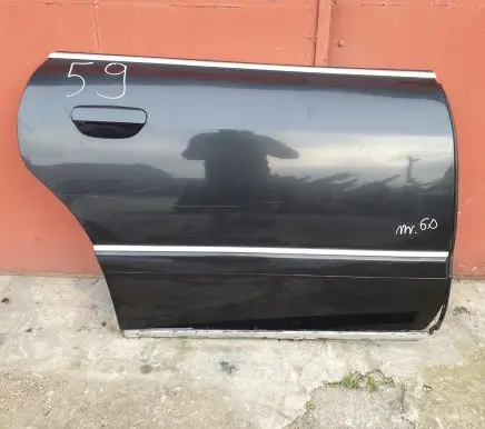 Audi A8 S8 D2 4D Rear door