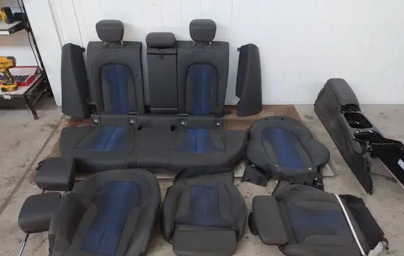 BMW 2 F44 Seat set 