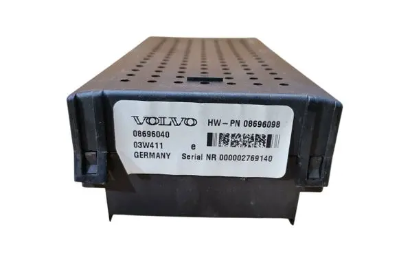 Volvo XC90 Fuse module 08696098 08696040 03W411