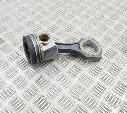 Piston
