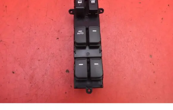 KIA Soul Electric window control switch 935702K010