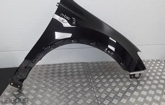 Nissan Qashqai Fender F3100BR0MA